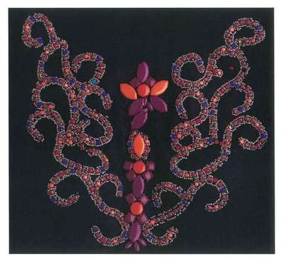 PADRAO ORNAMENTAL APLICADO EM TECIDO