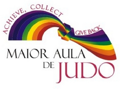 MAIOR AULA DE JUDO ACHIEVE, COLLECT, GIVE BACK