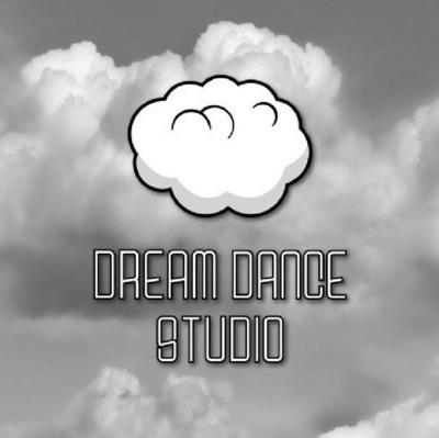 DREAM DANCE STUDIO