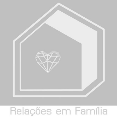 RELAÇÕES EM FAMÍLIA