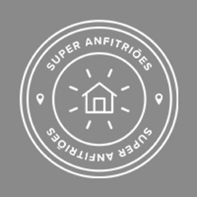 SUPERANFITRIÕES