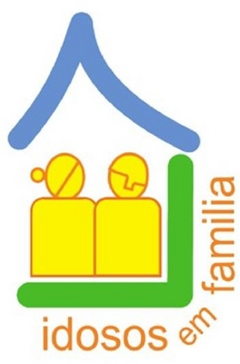 IDOSOS EM FAMÍLIA