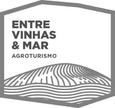 ENTRE VINHAS & MAR AGROTURISMO