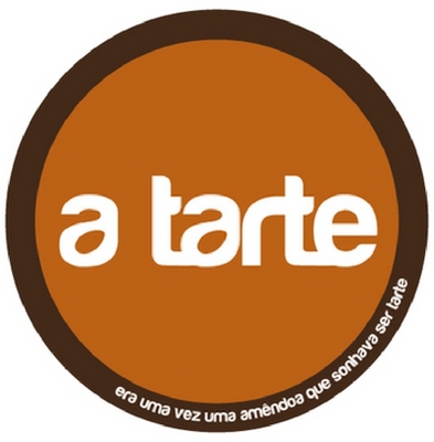 A TARTE - ERA UMA VEZ UMA AMÊNDOA QUE SONHAVA SER TARTE