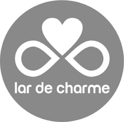 LAR DE CHARME