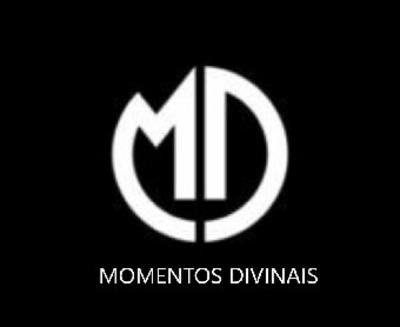 MOMENTOS DIVINAIS