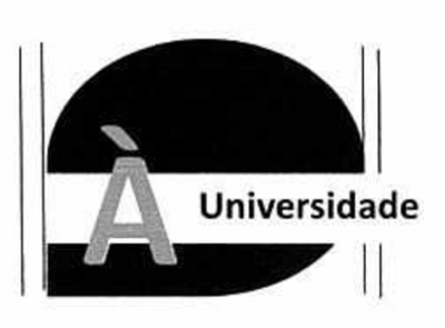 À UNIVERSIDADE