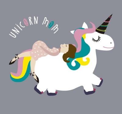 UNICORN MOM